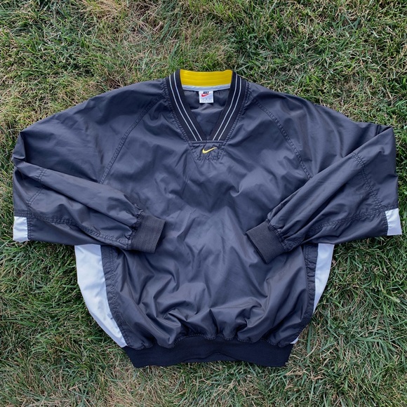 Vintage Nike Vneck Windbreaker Pullover 